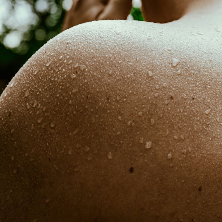 Are Saunas Good For Your Skin? Sauna Benefits From A Derm